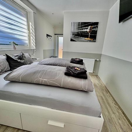 Gaestezimmer Beate Und Ferienwohnung Rheda Wiedenbrueck Exteriör bild
