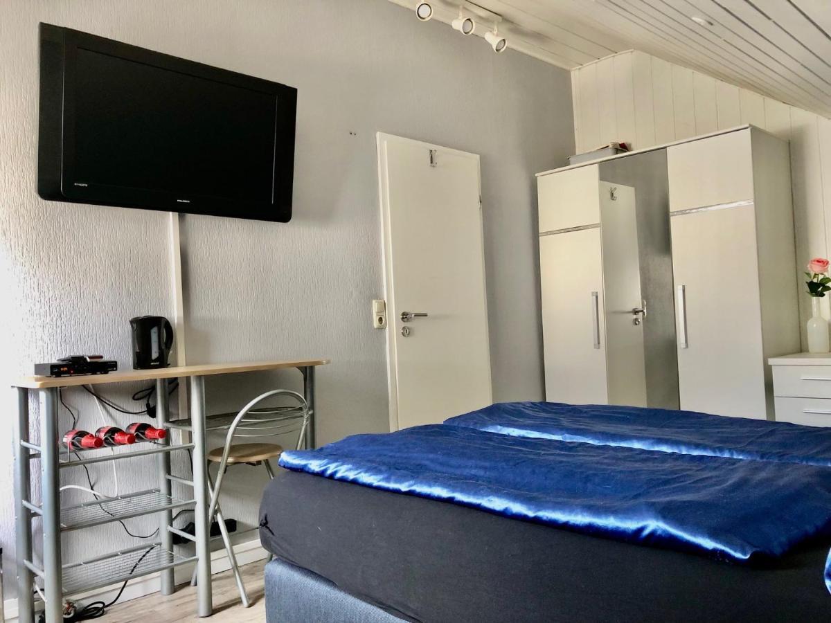 Gaestezimmer Beate Und Ferienwohnung Rheda Wiedenbrueck Exteriör bild
