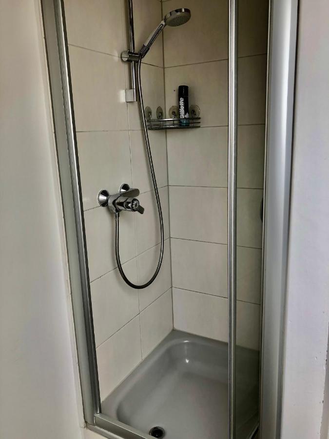 Gaestezimmer Beate Und Ferienwohnung Rheda Wiedenbrueck Exteriör bild